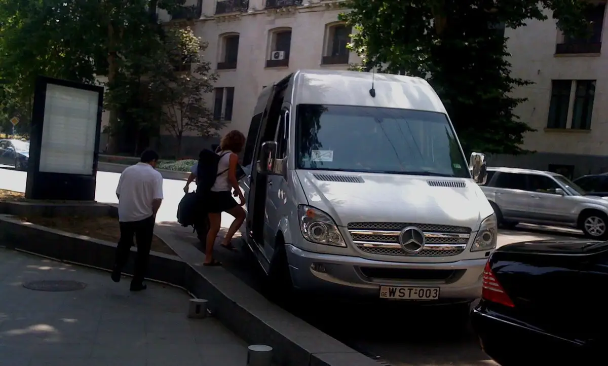 Charles Aznavour arrives for his Akhaltsikhe concert